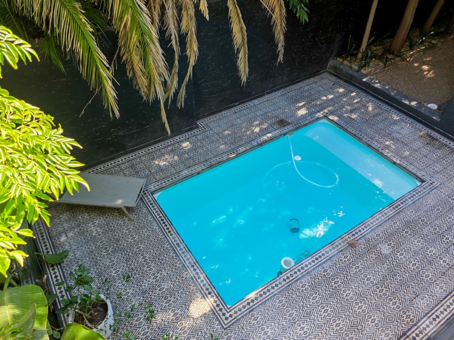 To Let 4 Bedroom Property for Rent in Higgovale Western Cape